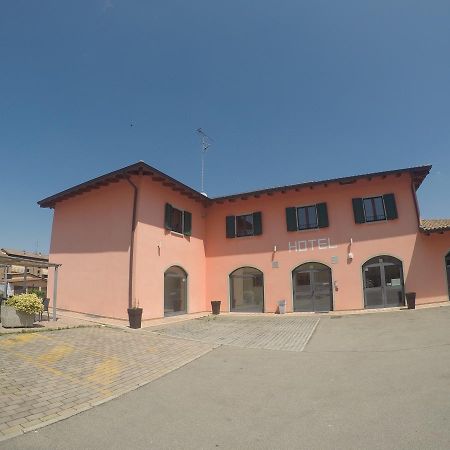 Hotel Barabba Quattro Castella Zewnętrze zdjęcie
